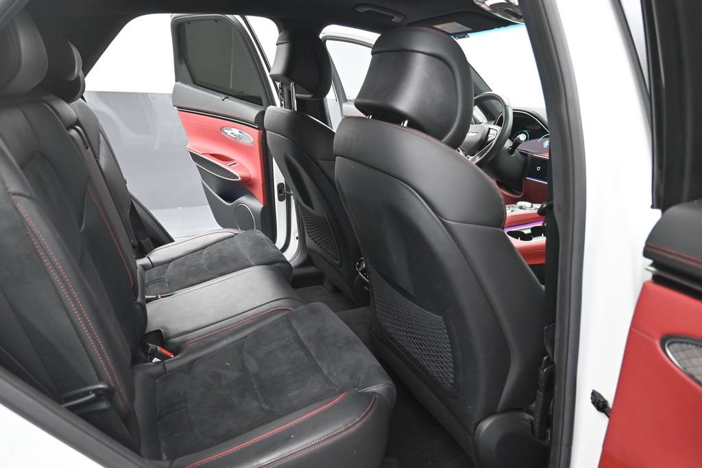Used 2022 Genesis GV70 3.5T Sport w/ Sport Prestige Package AWD/4WD image 12