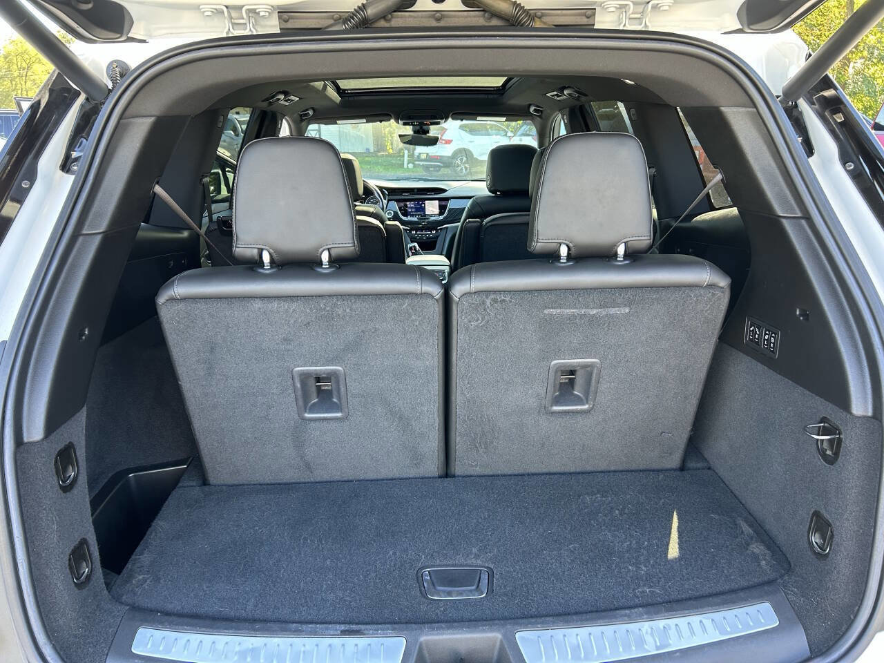 Used 2022 Cadillac XT6 Premium Luxury w/ Technology Package image 36