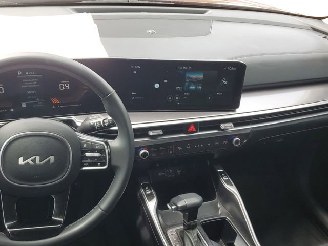 Certified 2024 Kia Sorento S image 9
