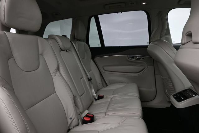 Used 2023 Volvo XC90 B6 Ultimate w/ Protection Package AWD/4WD image 34