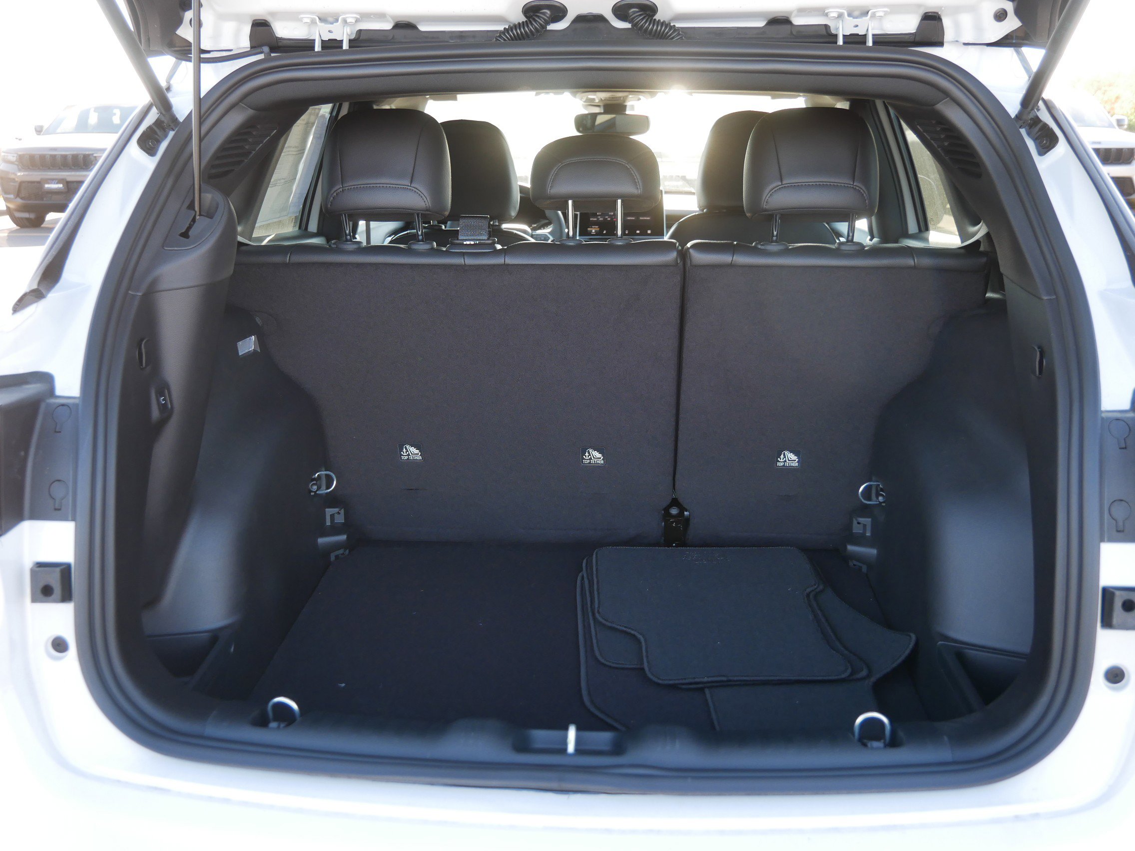 New 2026 Jeep Compass Limited image 5