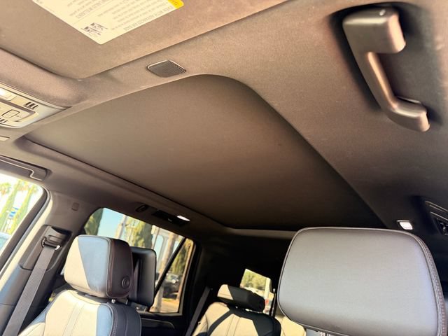 Used 2023 Chevrolet Tahoe RST w/ Luxury Package AWD/4WD image 12