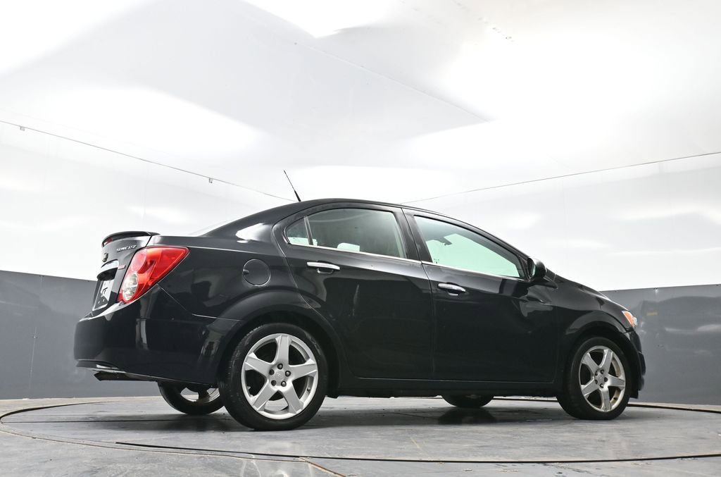 Used 2014 Chevrolet Sonic LTZ image 22