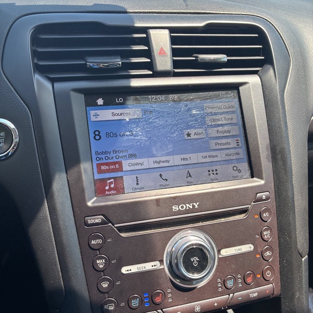Used 2019 Ford Fusion Titanium AWD/4WD image 8