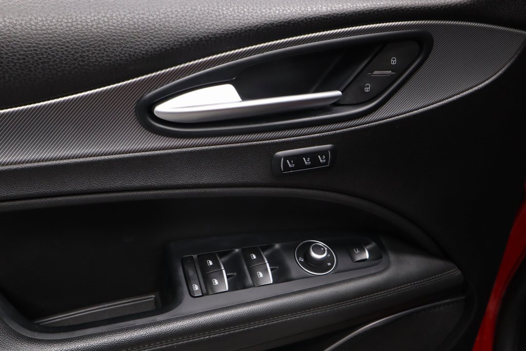 Used 2018 Alfa Romeo Stelvio Sport w/ Quick Order Package 22J Sport image 20