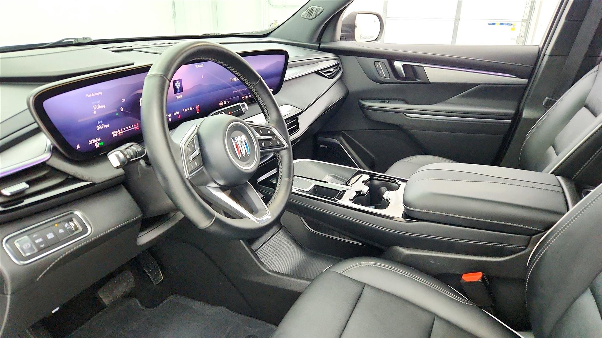 Used 2025 Buick Enclave Preferred image 25