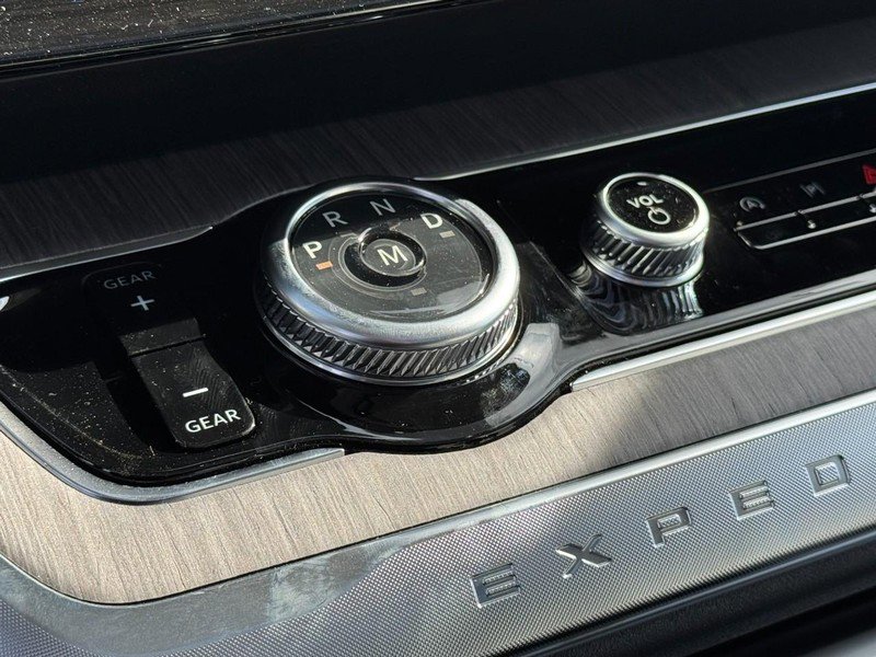 New 2026 Ford Expedition Max Platinum AWD/4WD image 13