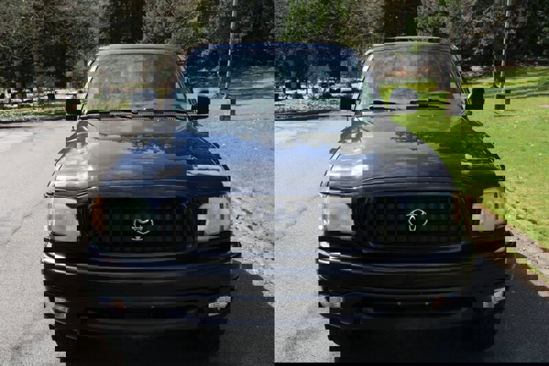 Used 2004 Toyota Tacoma PreRunner image 9