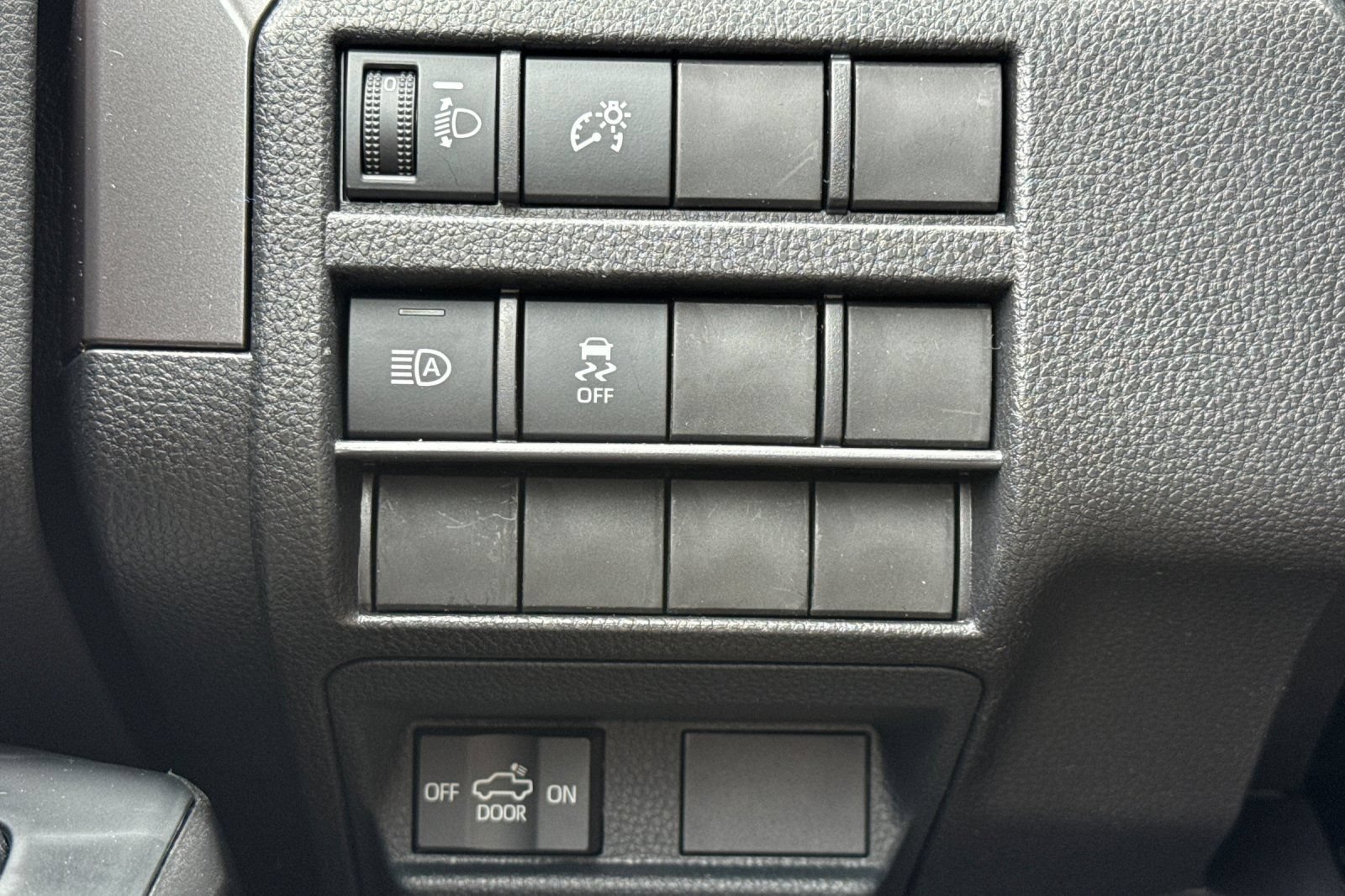 New 2026 Toyota Tacoma SR5 AWD/4WD image 29
