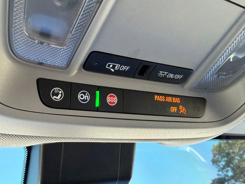 Used 2023 GMC Terrain SLE w/ LPO, Floor Liner Package image 19