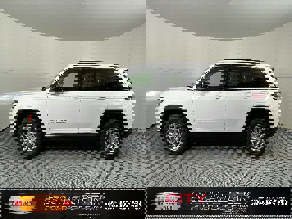 New 2026 Jeep Grand Cherokee Laredo X image 4