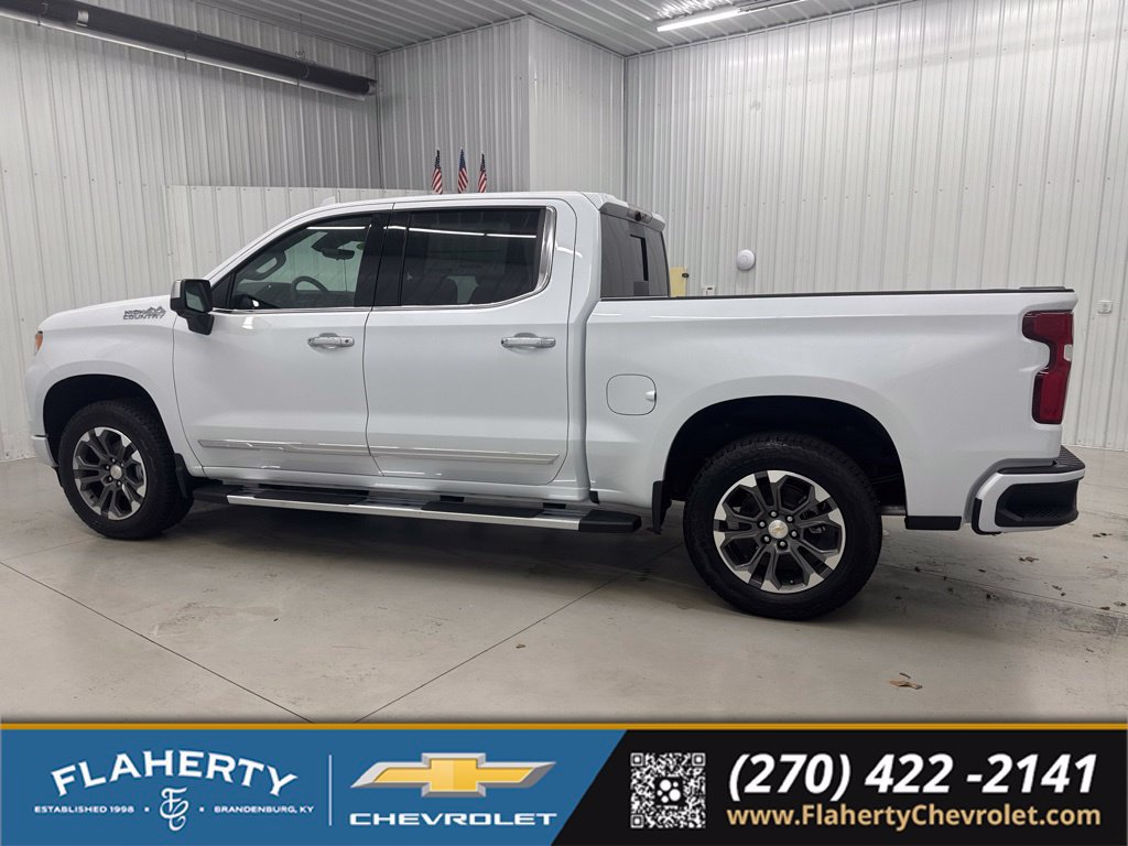 New 2026 Chevrolet Silverado 1500 High Country w/ Technology Package AWD/4WD image 5