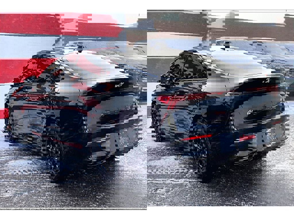 Used 2025 Kia K5 LXS image 13