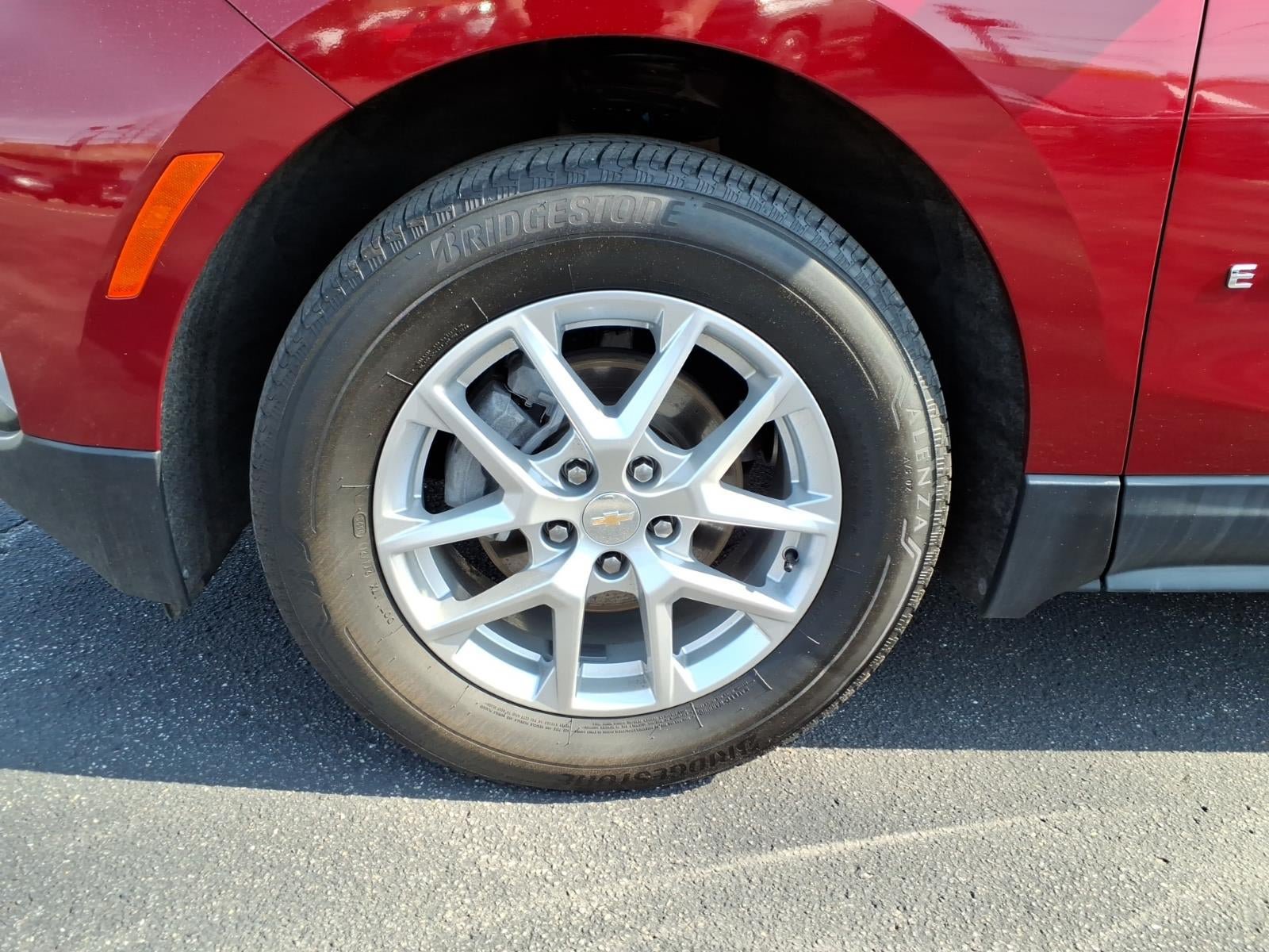 Used 2023 Chevrolet Equinox LT AWD/4WD image 9