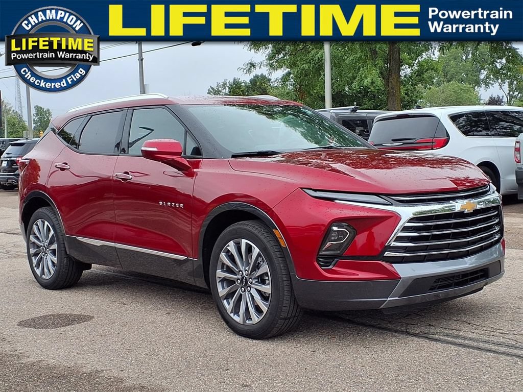 Used 2025 Chevrolet Blazer Premier w/ LPO, Floor Liner Package AWD/4WD image 3