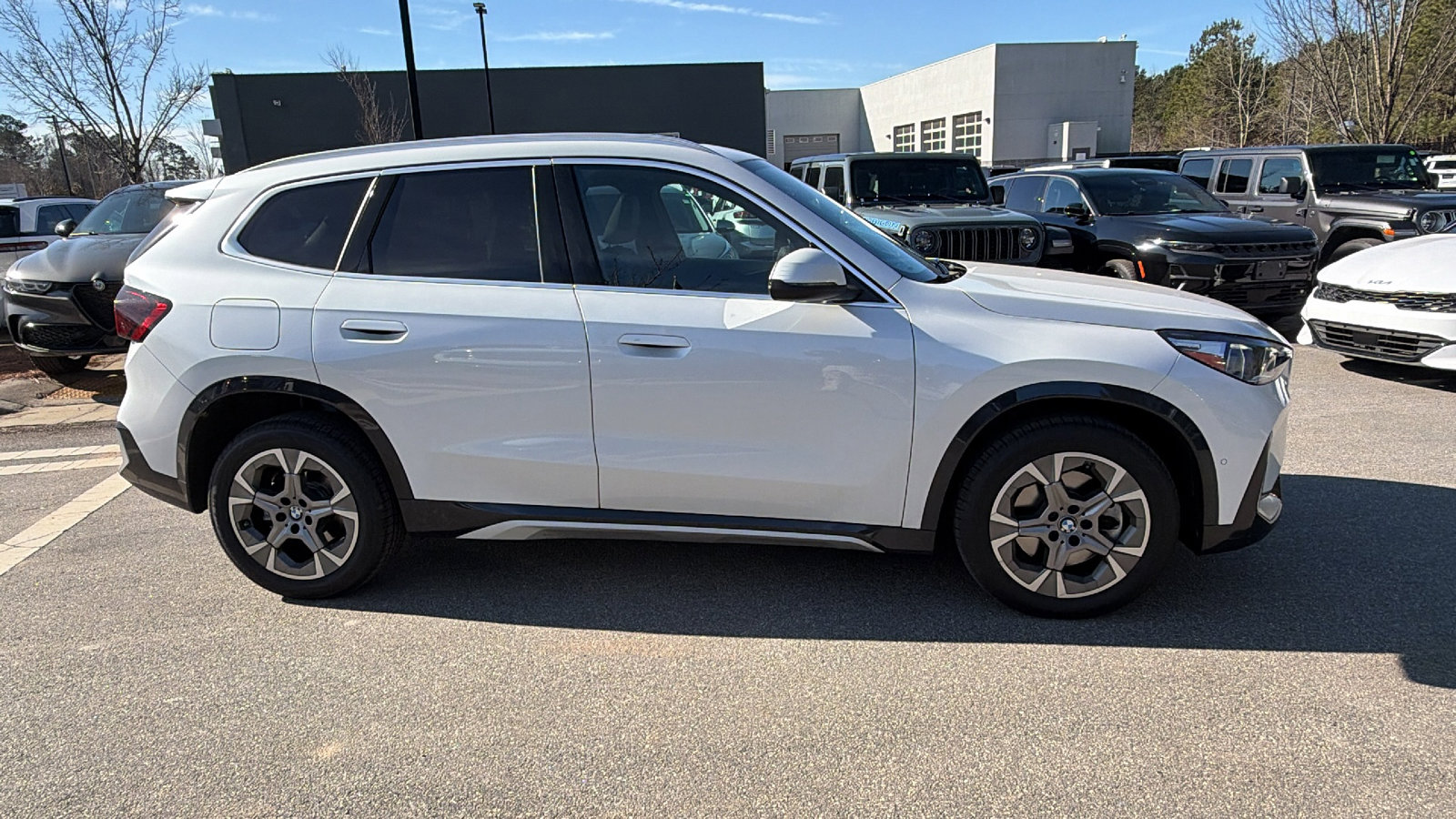 Used 2025 BMW X1 xDrive28i image 7