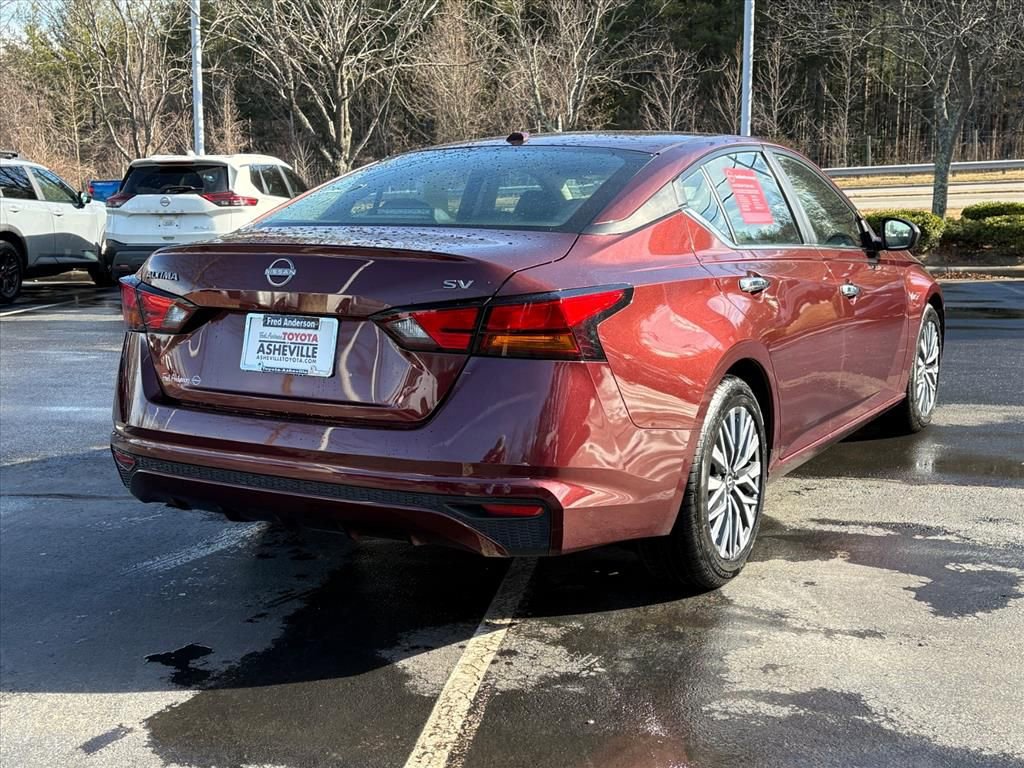 Certified 2024 Nissan Altima 2.5 SV image 8