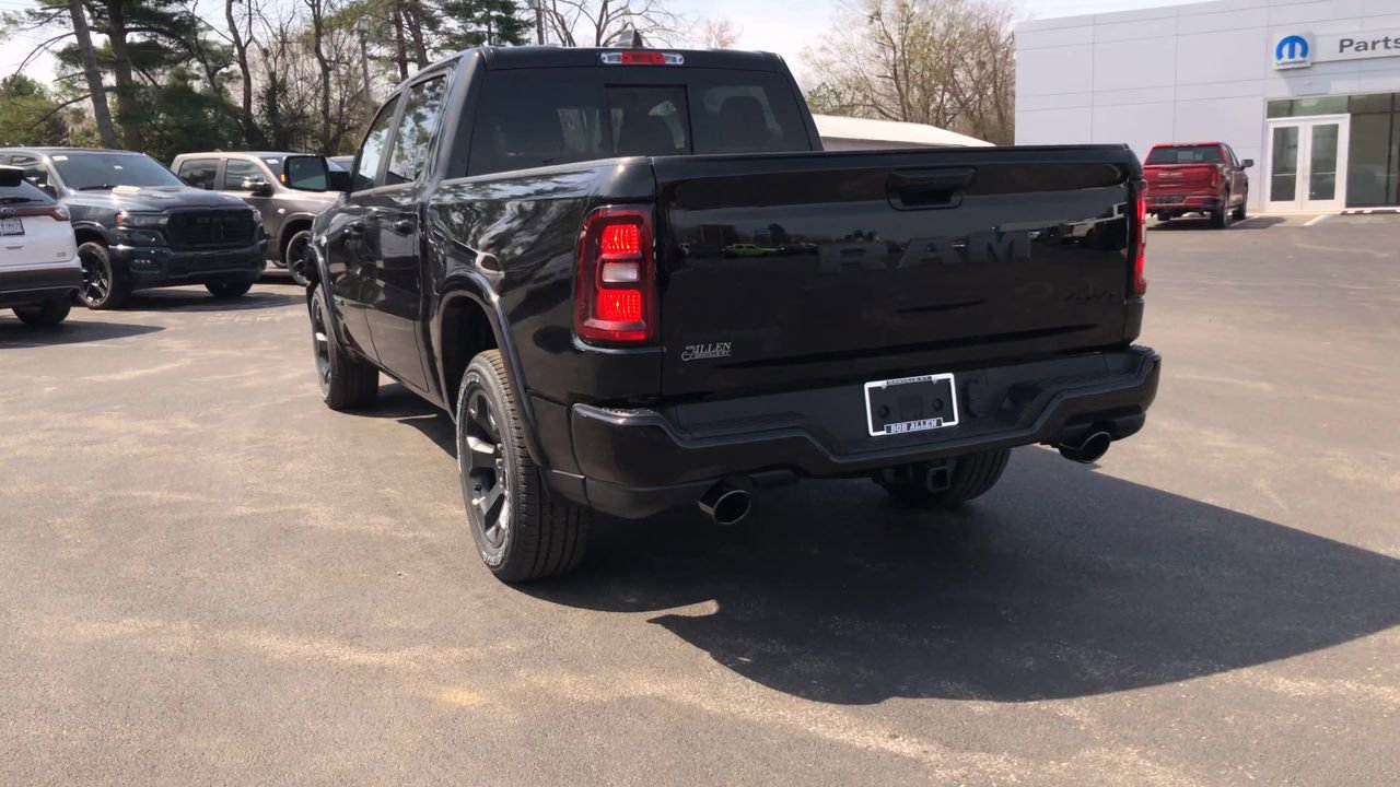 New 2026 RAM 1500 4x4 Crew Cab image 6