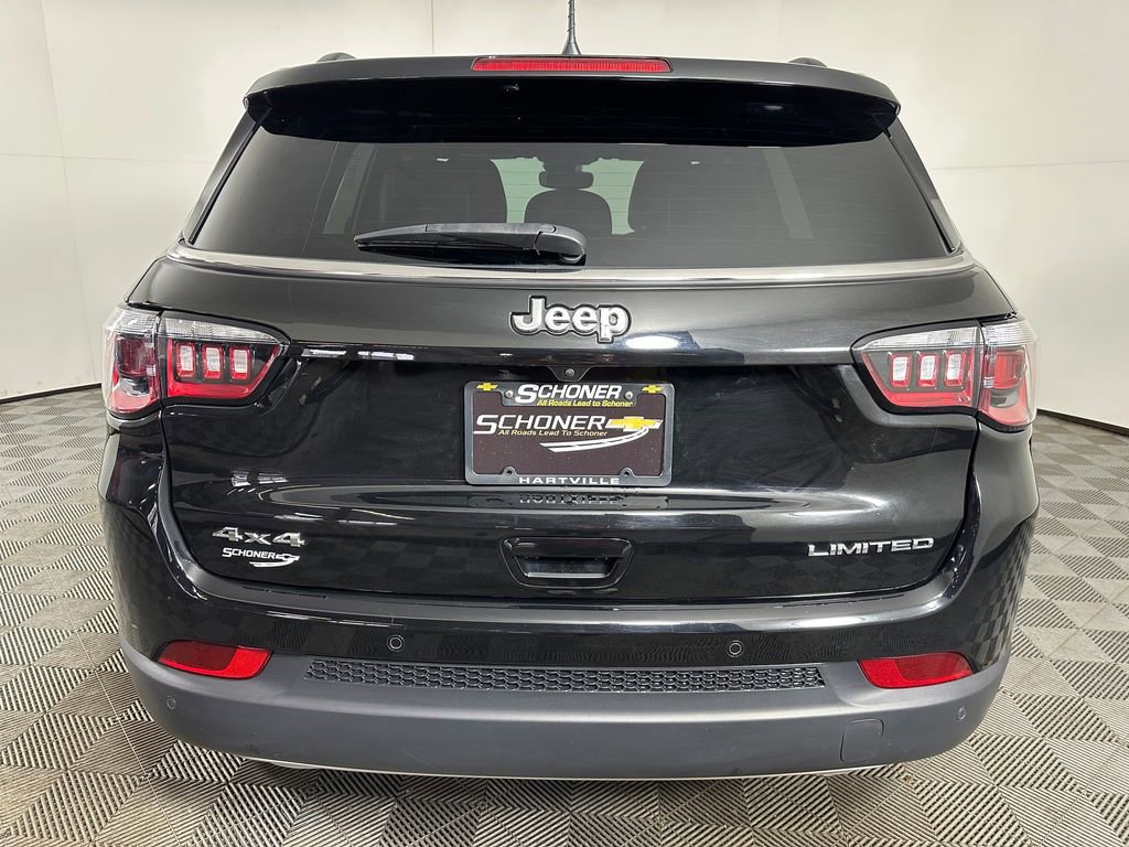 Used 2023 Jeep Compass Limited AWD/4WD image 4