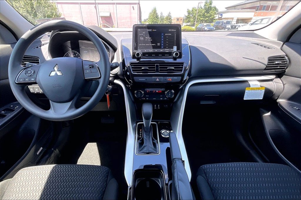 New 2026 Mitsubishi Eclipse Cross ES AWD/4WD image 5
