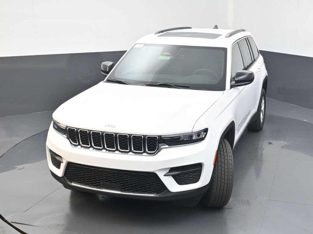 New 2025 Jeep Grand Cherokee Laredo X w/ Luxury Tech Group I image 32