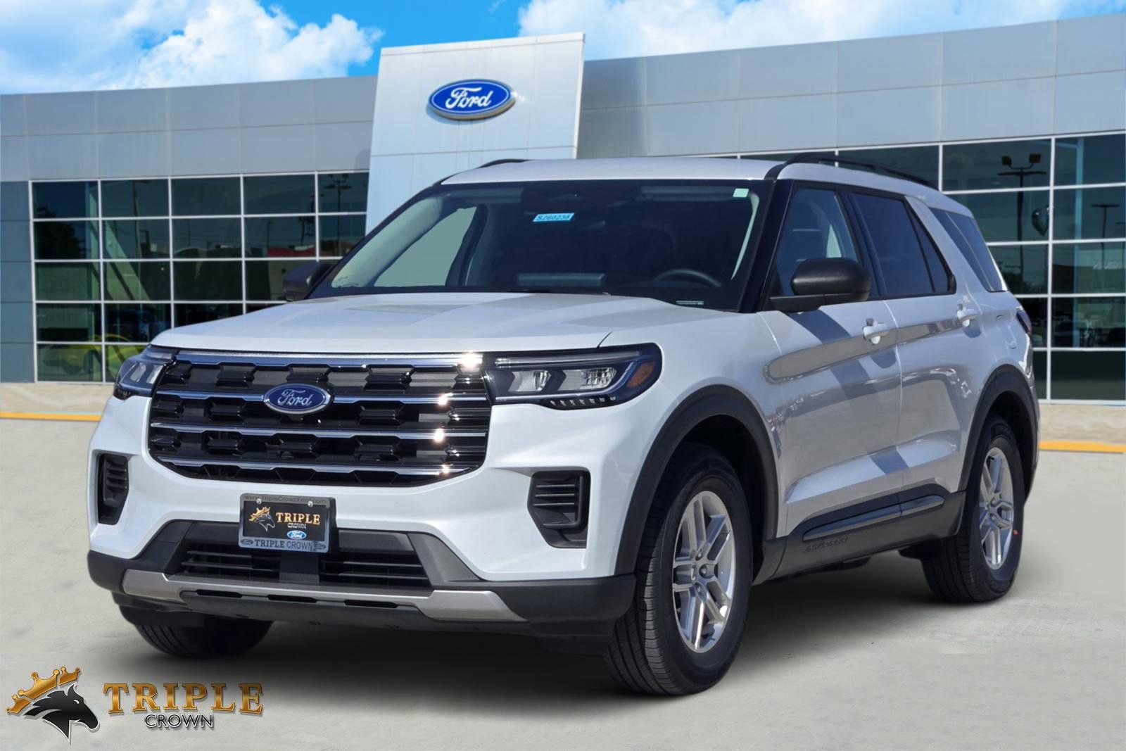 New 2026 Ford Explorer Active image 2