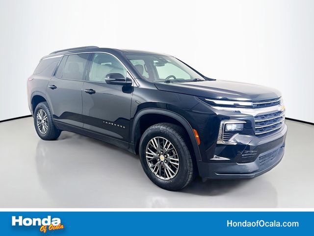 Used 2025 Chevrolet Traverse LT