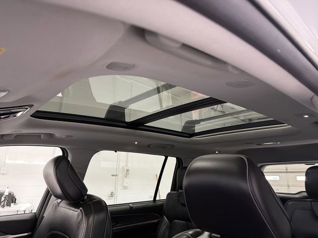 Used 2022 Jeep Grand Cherokee L Limited w/ Luxury Tech Group II AWD/4WD image 26