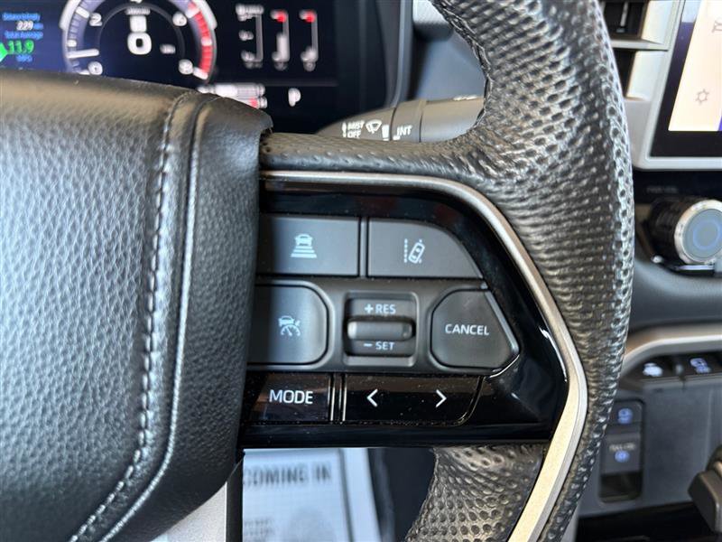 Used 2024 Toyota Tundra Limited image 28