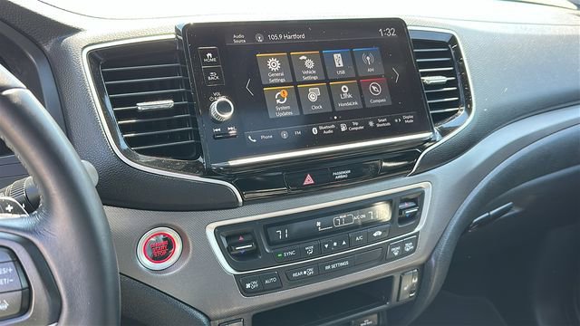 Used 2025 Honda Ridgeline RTL+ image 17