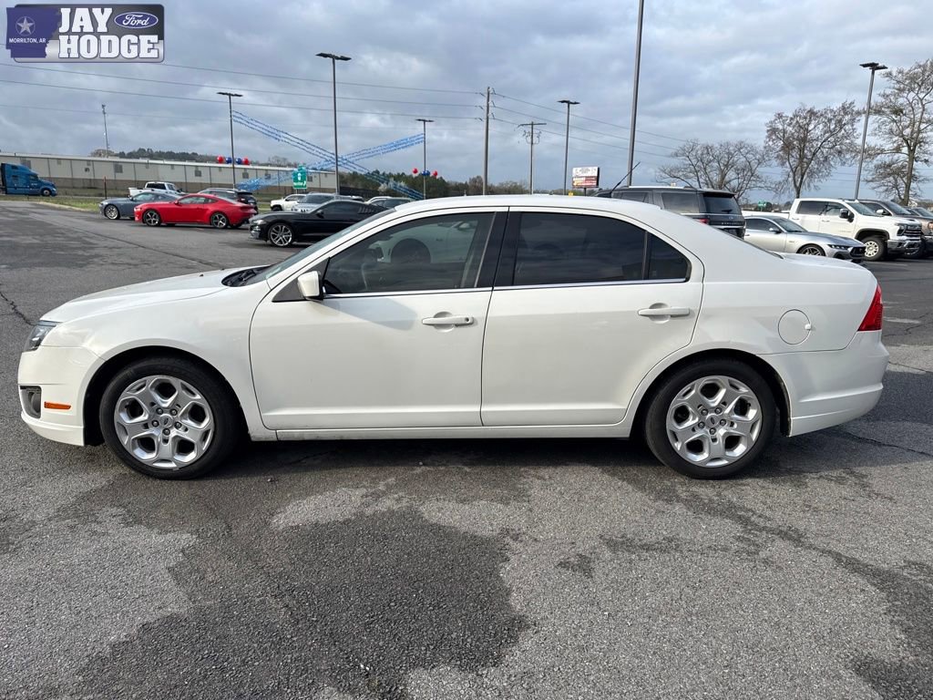 Used 2010 Ford Fusion SE image 3