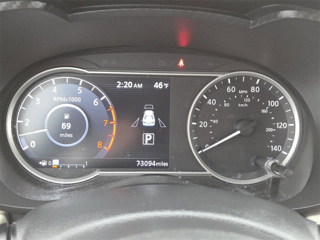 Used 2021 Nissan Versa SV image 22