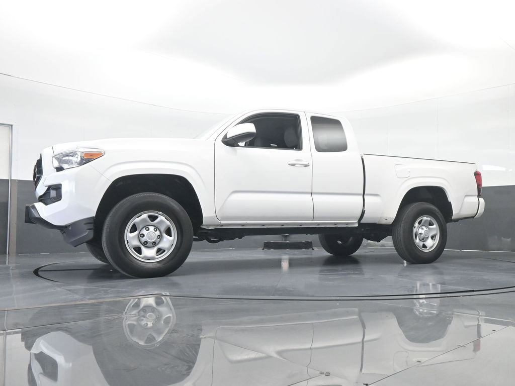 Used 2022 Toyota Tacoma SR image 51
