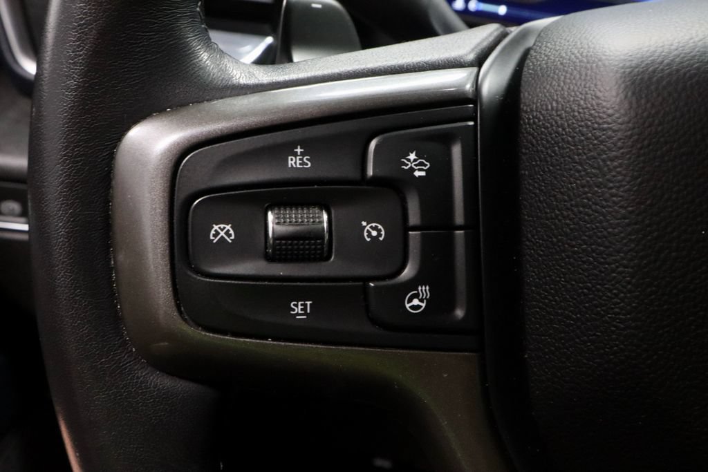 Used 2023 Chevrolet Silverado 1500 High Country w/ Technology Package AWD/4WD image 26