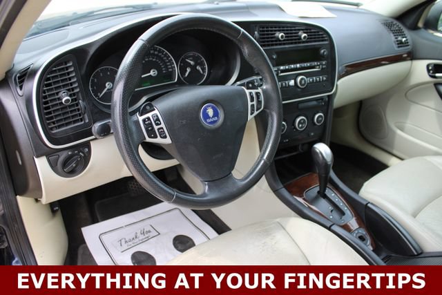 Used 2011 Saab 9-3 Aero AWD/4WD image 2