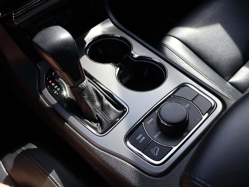 Used 2021 Jeep Grand Cherokee Limited X AWD/4WD image 40