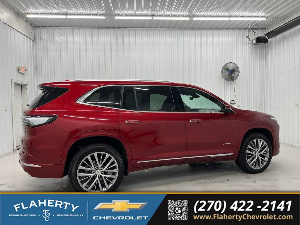 Used 2026 Buick Enclave Avenir w/ Super Cruise Package AWD/4WD image 2