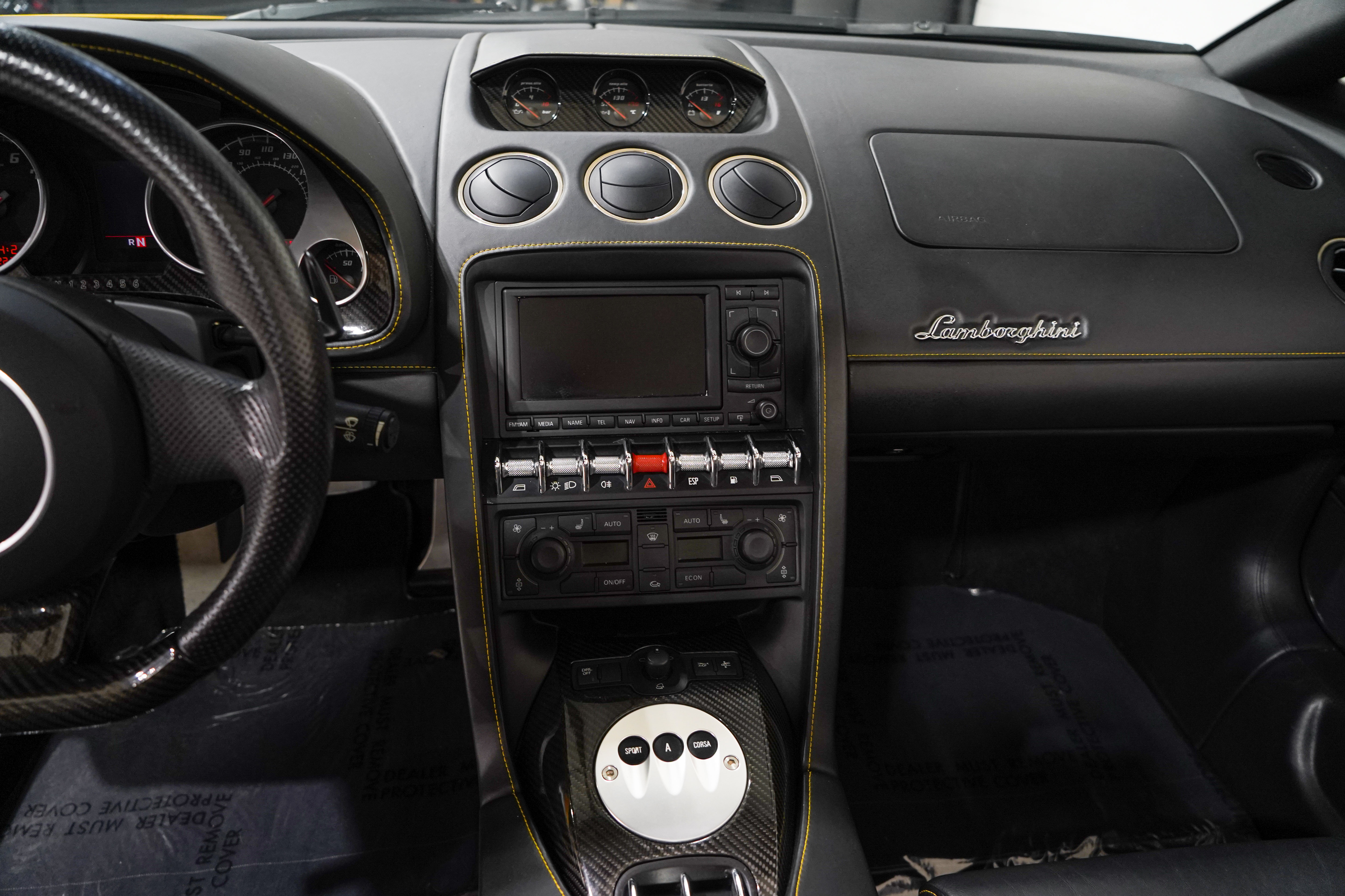 Used 2010 Lamborghini Gallardo LP 560-4 AWD/4WD image 12