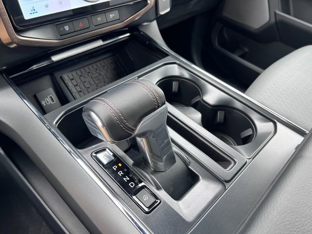 New 2025 Ford F150 Lightning Lariat AWD/4WD image 32