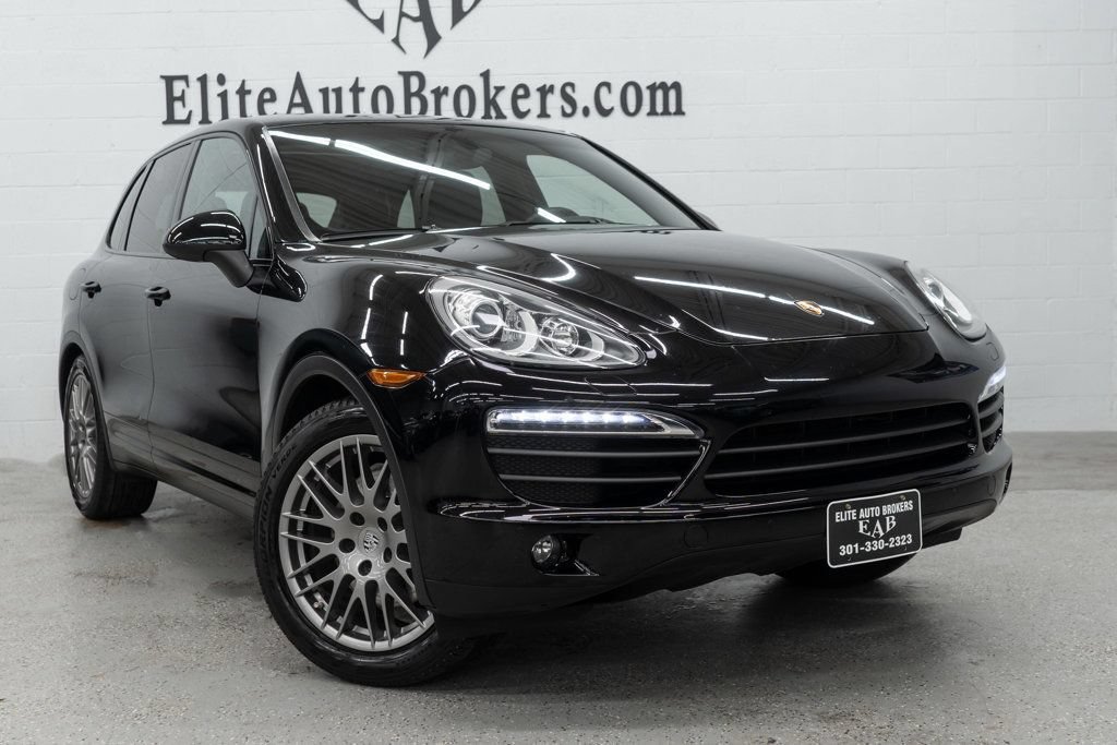 Used 2014 Porsche Cayenne S AWD/4WD image 7