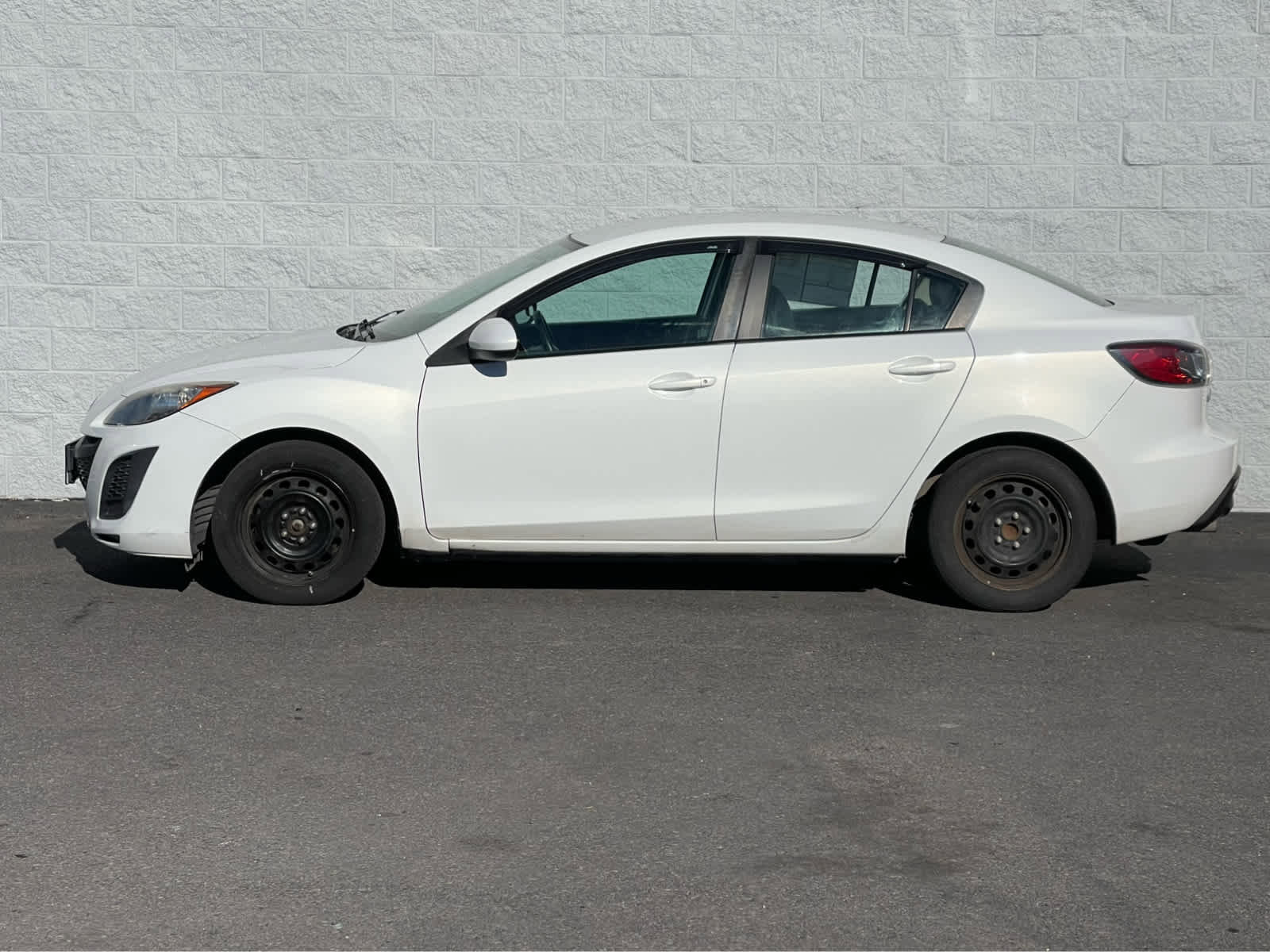 Used 2010 MAZDA MAZDA3 i Sport image 4