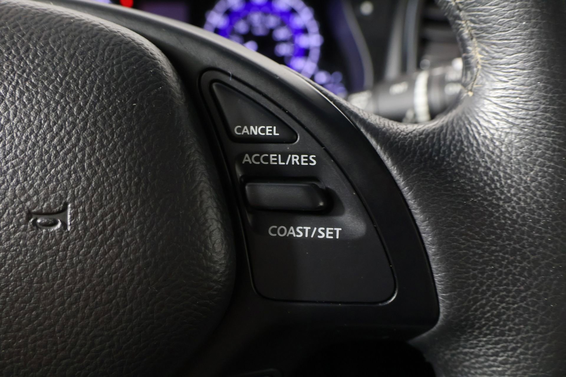 Used 2017 INFINITI QX50 Base image 26