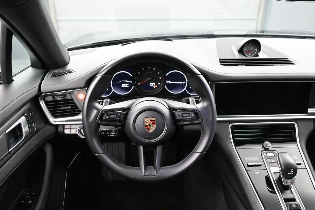 Certified 2023 Porsche Panamera 4 Platinum Edition AWD/4WD image 17