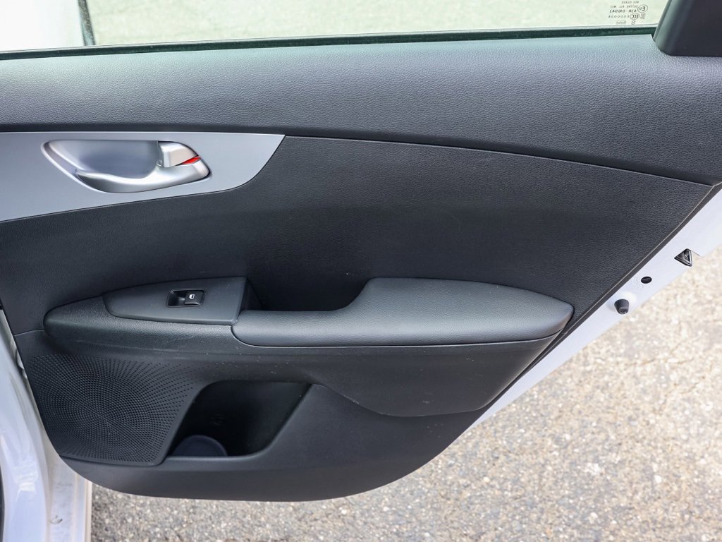 Used 2024 Kia Forte LXS image 18