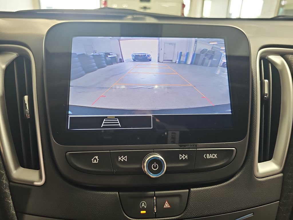 Certified 2022 Chevrolet Malibu LT FWD image 27