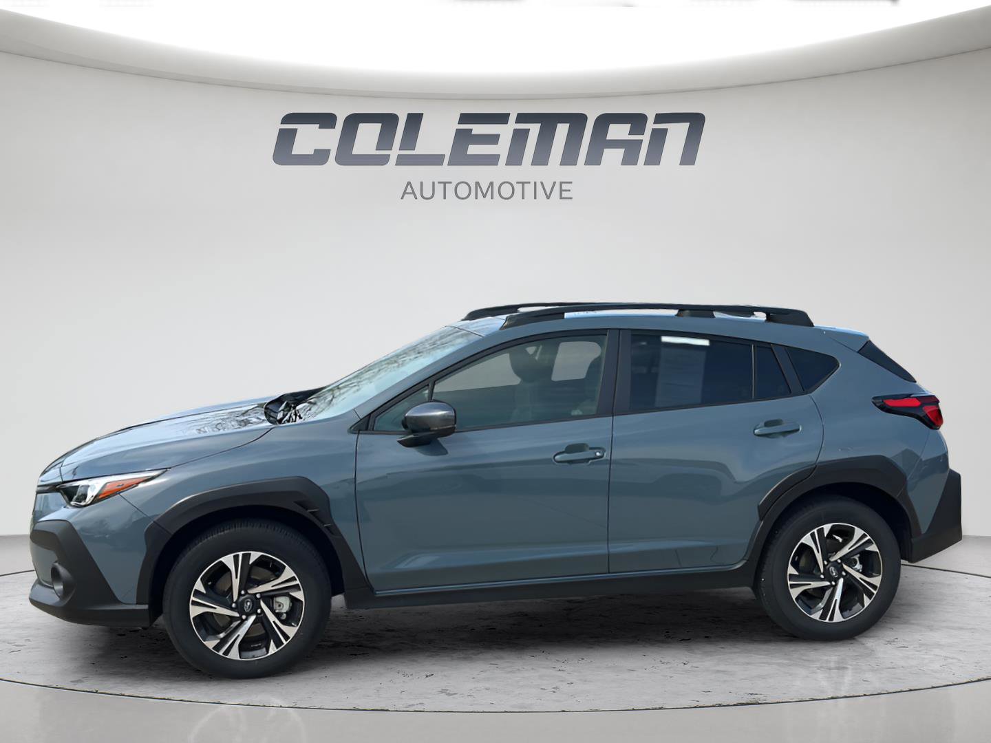 Used 2025 Subaru Crosstrek 2.0i Premium image 8