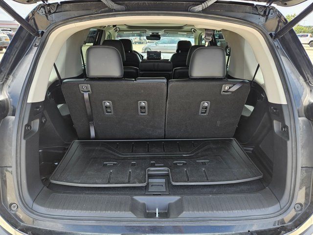 Used 2023 Honda Pilot Elite image 7