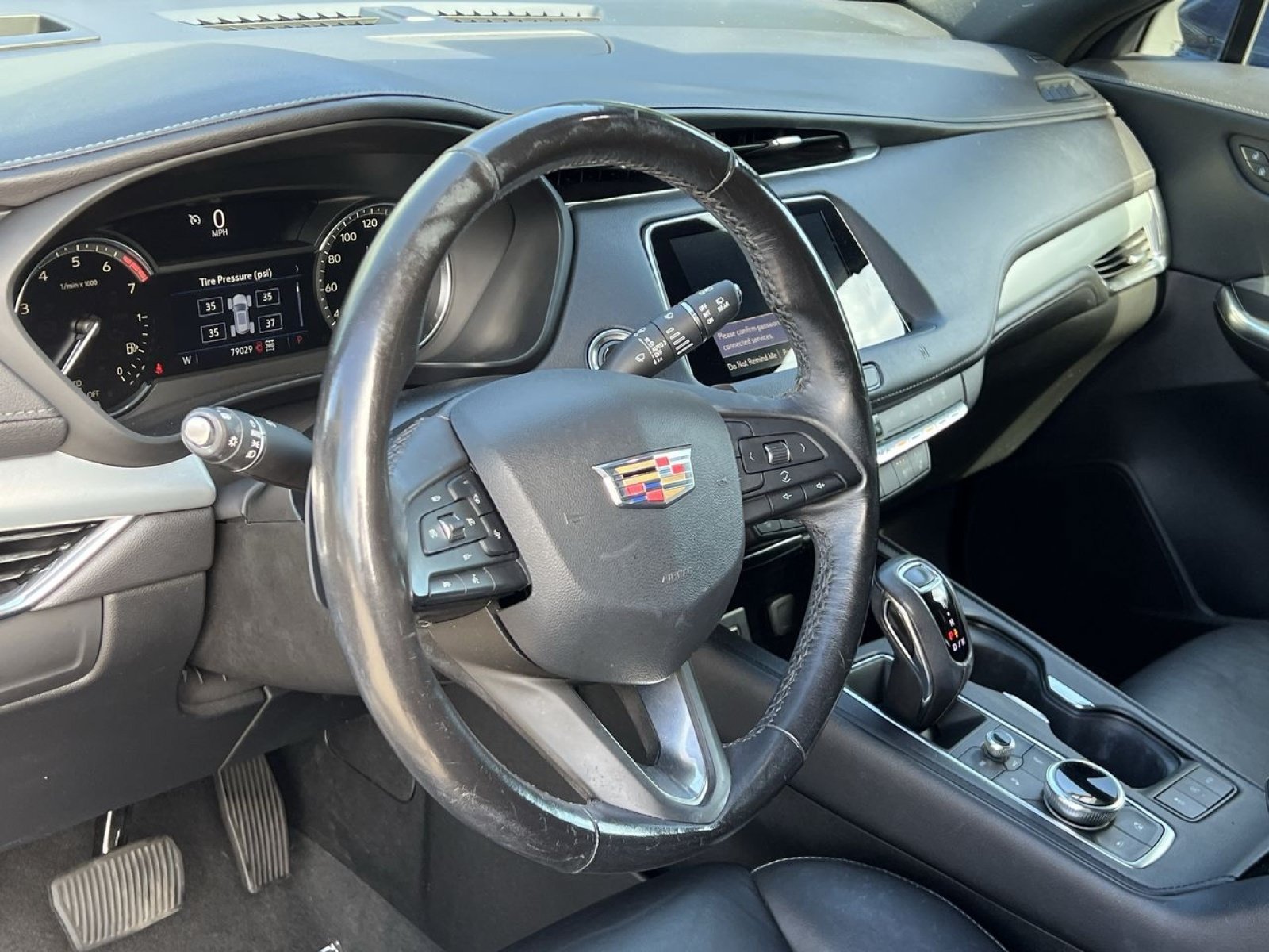 Used 2019 Cadillac XT4 Premium Luxury AWD/4WD image 13