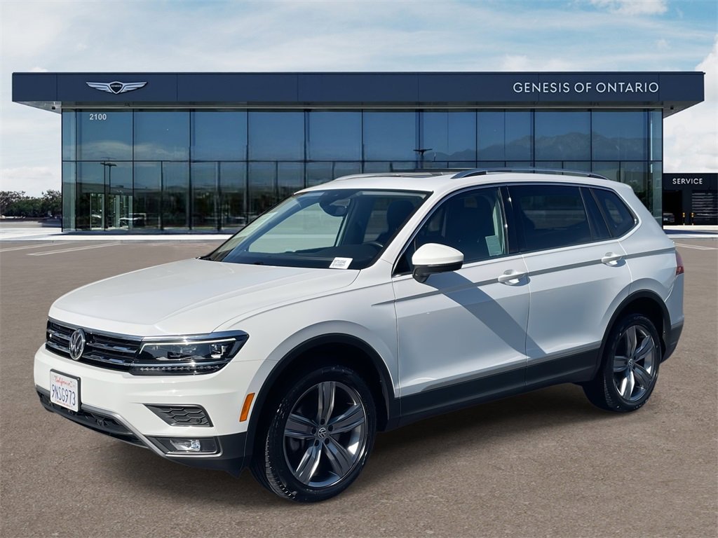 Used 2019 Volkswagen Tiguan SEL Premium image 3