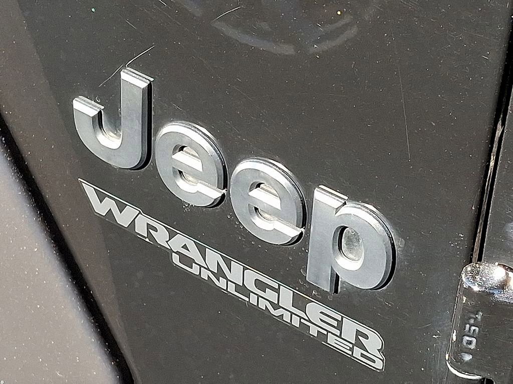 Used 2021 Jeep Wrangler Unlimited Sport image 26